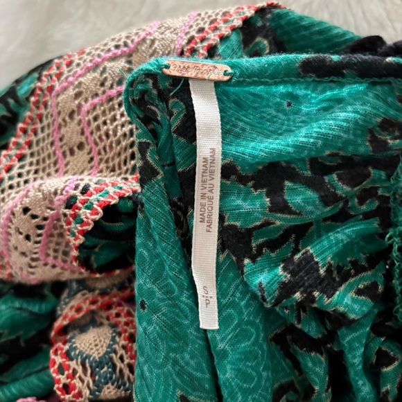 Free People Moon Child Maxi Top Size Small Green Bohemian Flowy Crochet Trim - Picture 9 of 13